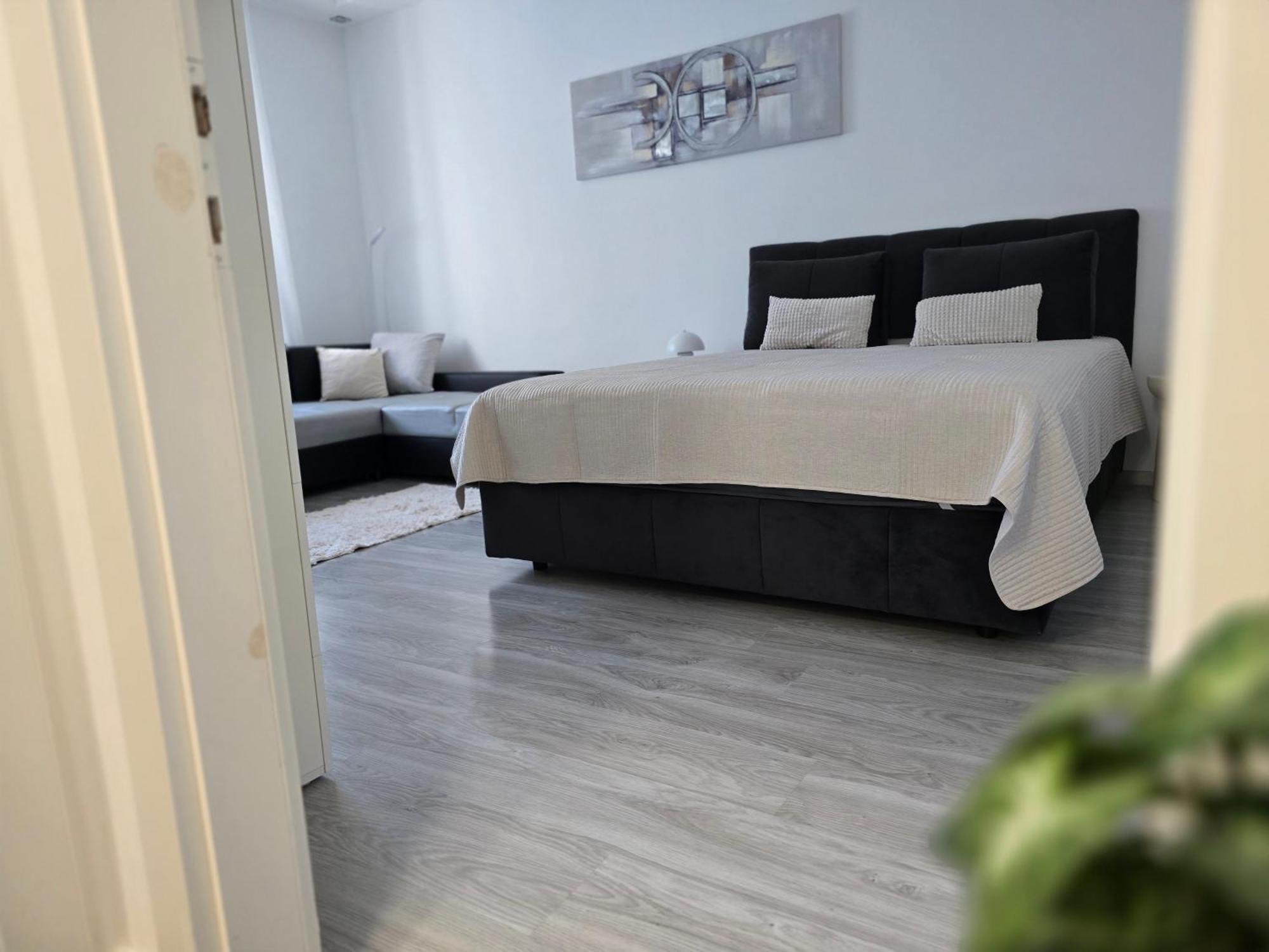Martina apartman Békéscsaba Exterior foto